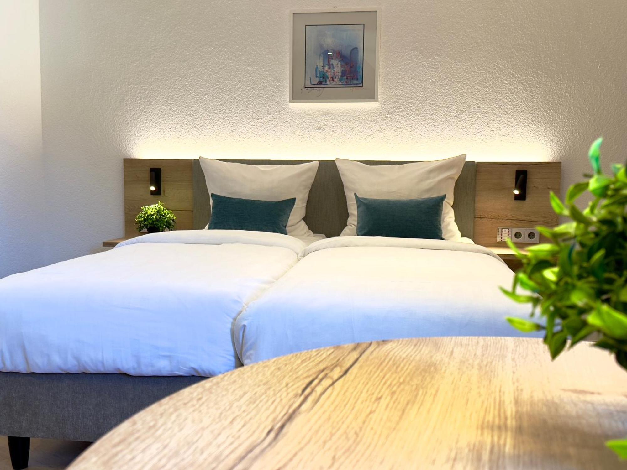 Apartment Living & Serviced By Blauer Wolf