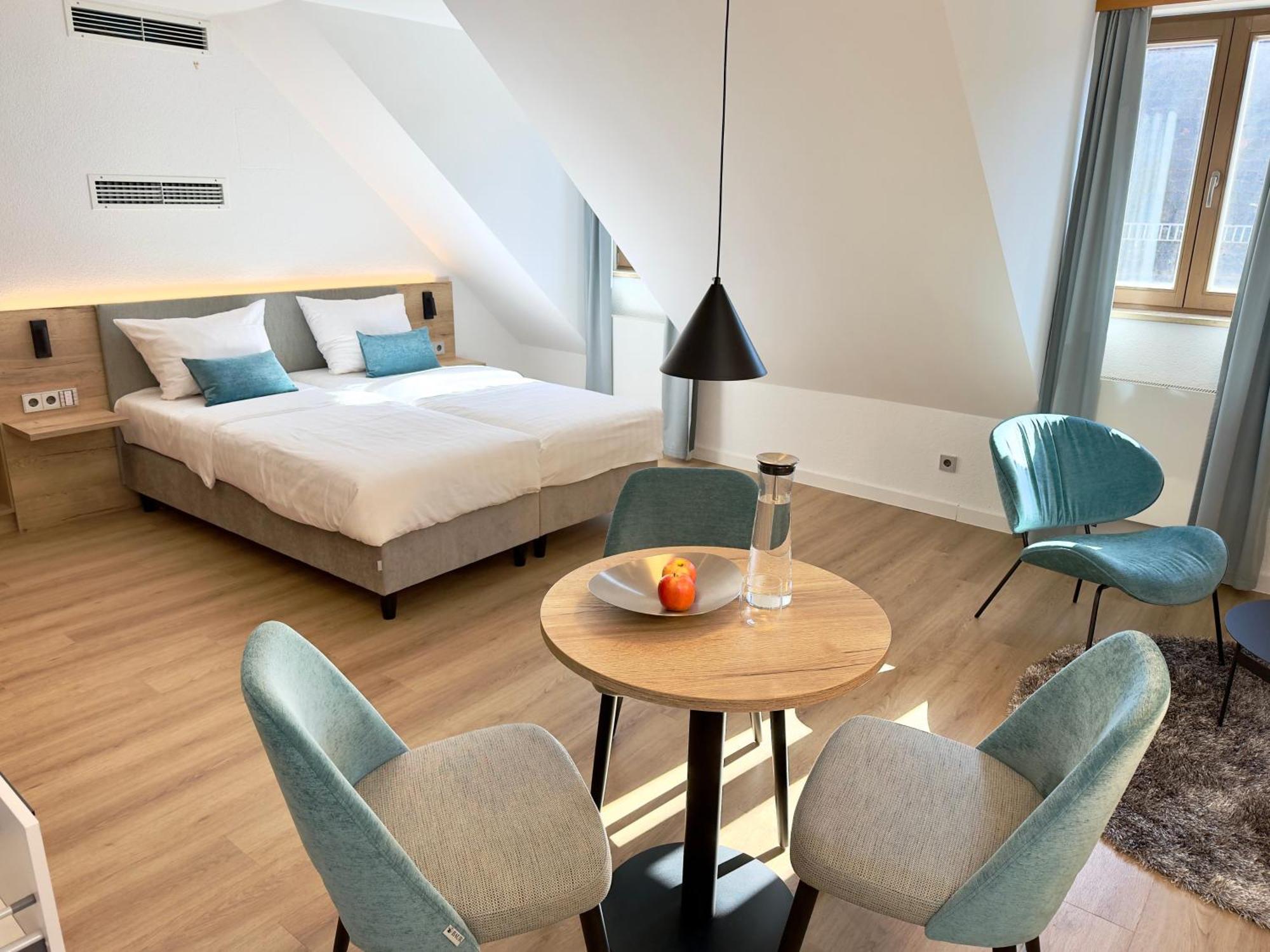 Apartment Living & Serviced By Blauer Wolf