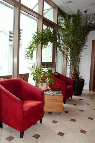 Apartment Living & Serviced By Blauer Wolf