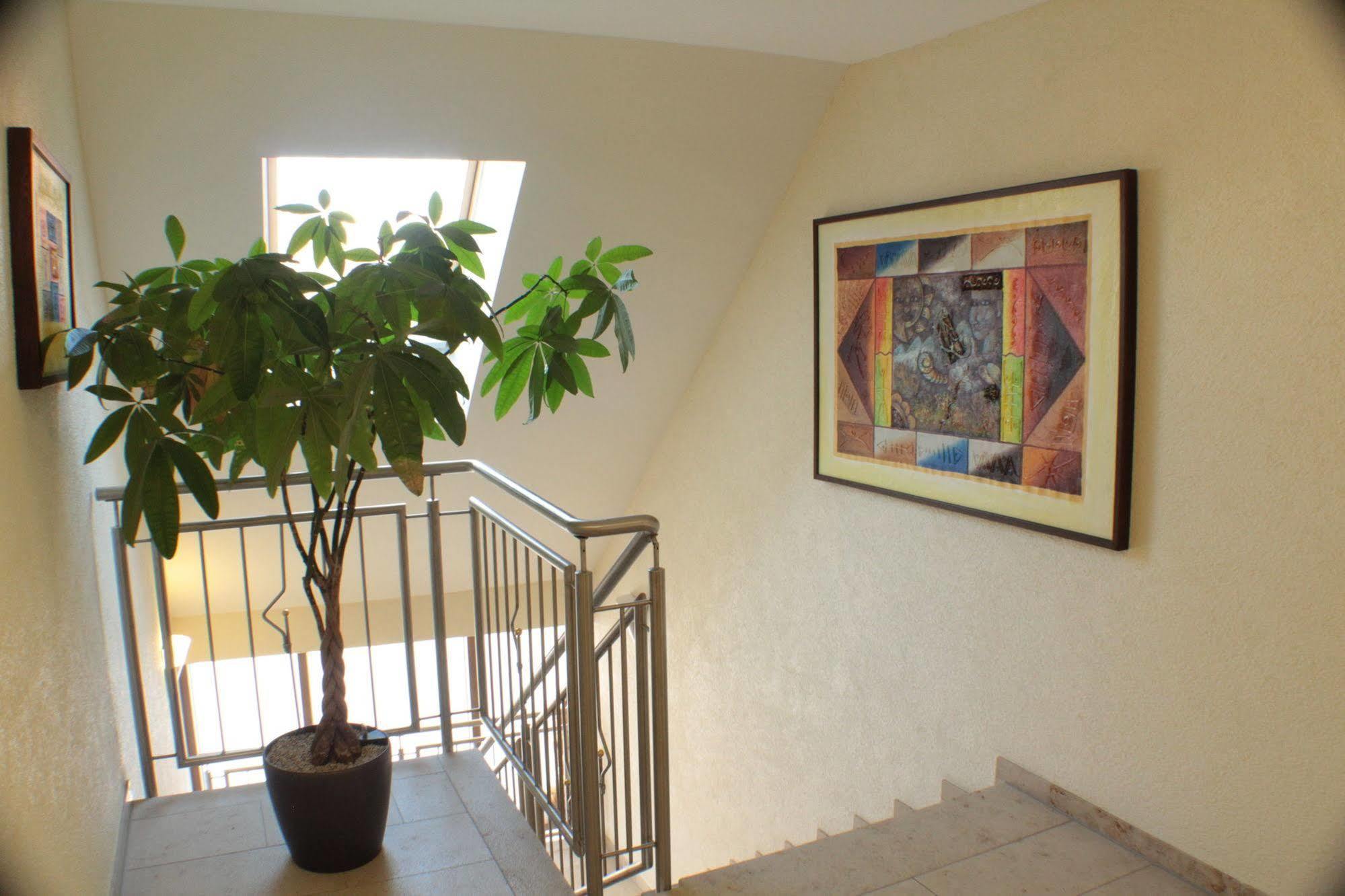 Living & Serviced By Blauer Wolf Apartment